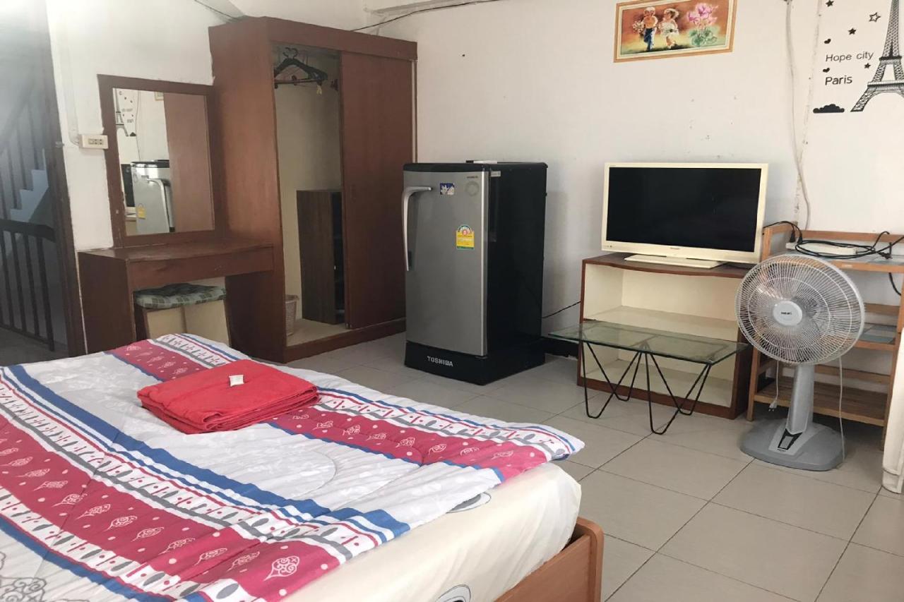 Oyo 1141 Ban Dao Otel Jomtien Beach Dış mekan fotoğraf